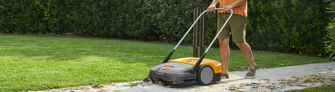 Hand-push Power Sweeper