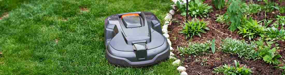 Robot rasaerba da giardino