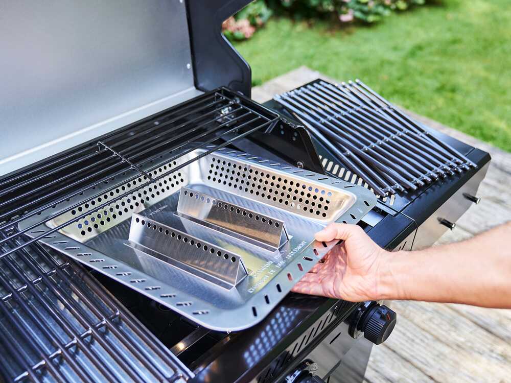 Char-Broil Vassoio Per Carbone All-Star 140 392 - Trasforma Il Tuo Gas Grill In Carbonella In 30 Secondi