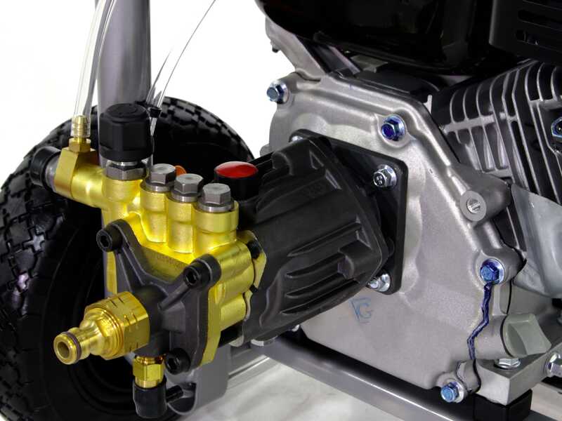 GeoTech GPW 10/220 BP - Idropulitrice a scoppio semiprofessionale - 233 bar - 568 L/h - motore a benzina 208cc 7 HP