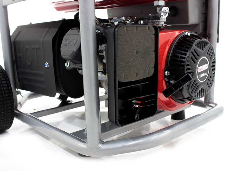 GeoTech-Pro GGP 3500 - Generatore di corrente carrellato con AVR 3 kW - Continua 2.8 kw Monofase