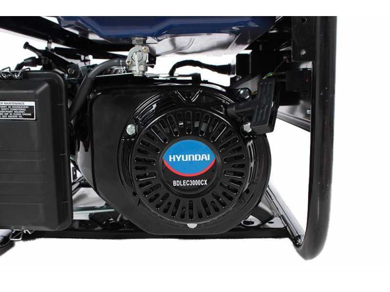 Hyundai PT3000 - Generatore di corrente con AVR 2.8 kW - Continua 2.5 kW Monofase