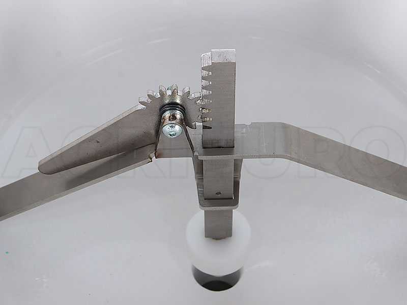 Omas Faribon 600 - Mulino per farina professionale - Monofase 2200W