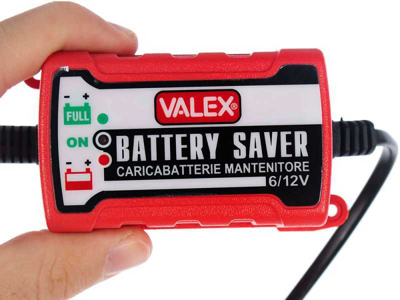Valex BATTERY SAVER - Caricabatterie e mantenitore di carica - batterie al Piombo 6/12V