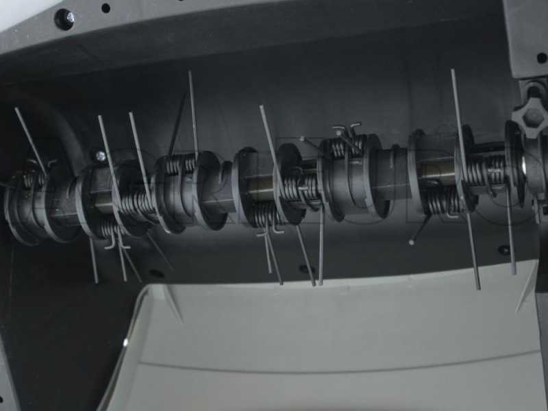 Scarificatore Elettrico AL-KO Combi Care 38.4 E - 1400W, Larghezza 38cm, Con Sacco - Foto 6
