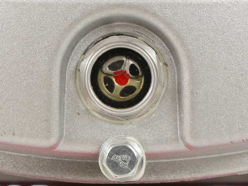 GeoTech AC9-8-20 - Compressore aria elettrico compatto portatile - Motore 2 HP - 8 lt aria compressa