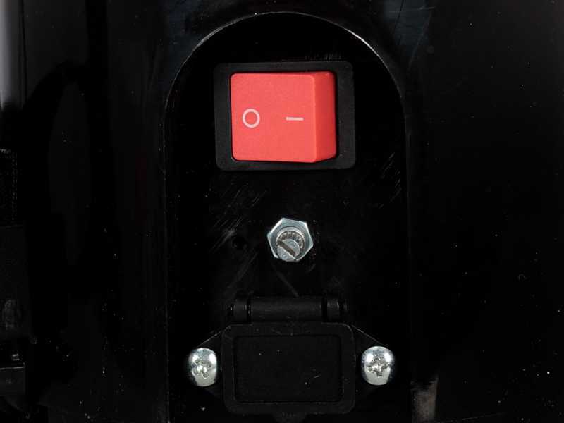 Ausonia - Pompa irroratrice spalleggiata - A zaino - Batteria al litio - 16L