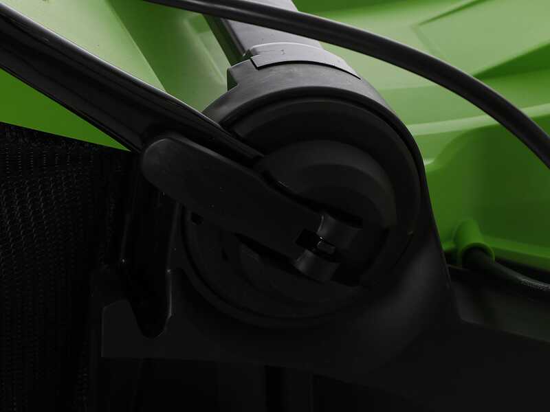 Greenworks G40LM41 - Rasaerba elettrico a batteria - Batteria 40V 4Ah