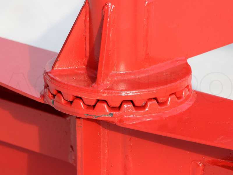 Lama livellatrice per trattore LLP220 - Serie Pesante - Ralla e pala rotanti