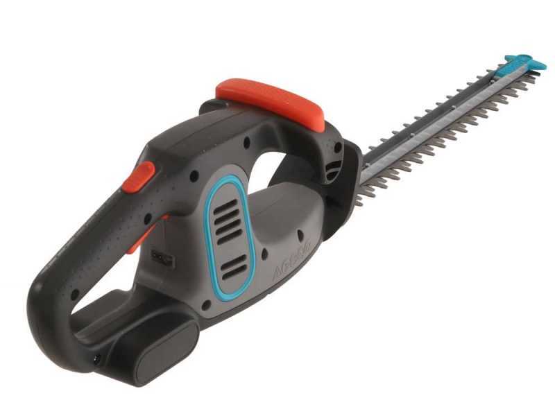 Gardena EasyCut Li - Tagliasiepi elettrico a batteria al litio 14.4V/2Ah - Lama da 40 cm