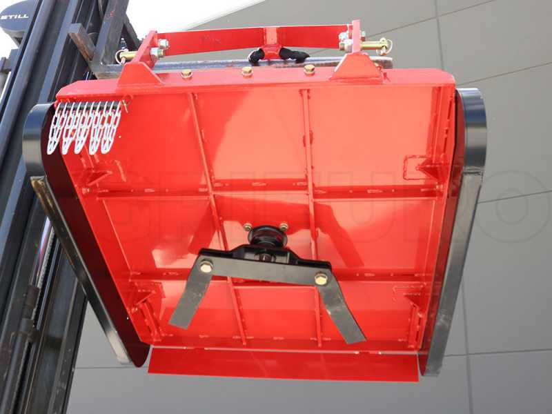 GeoTech-Pro SLP 110 - Girotrincia piatto ad asse verticale per trattore