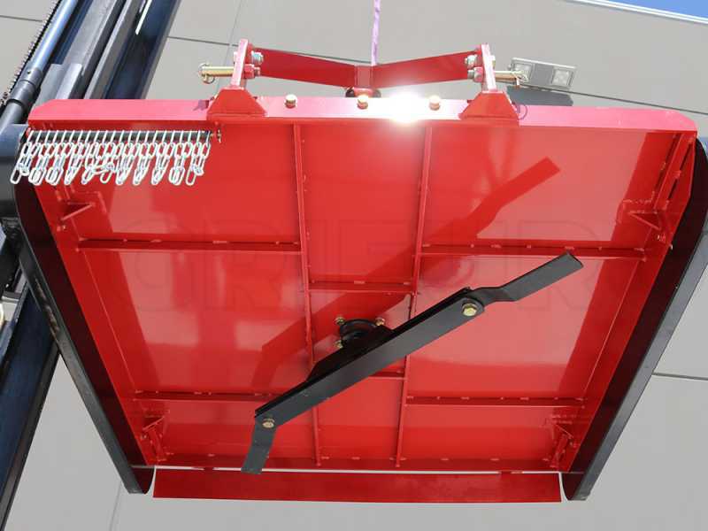 GeoTech-Pro SLP 160 - Girotrincia piatto ad asse verticale per trattore