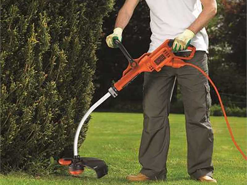 Black &amp; Decker GL8033-QS - Tagliabordi elettrico - 800 W