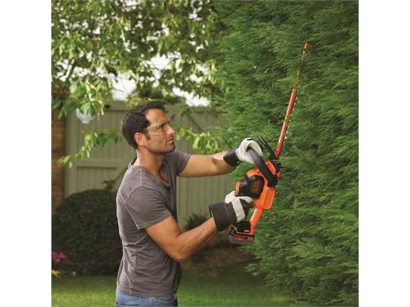 Black &amp; Decker GTC18504PC-QW - Tagliasiepi a batteria 18V/4Ah - Lama da 50 cm