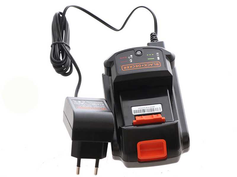 Black &amp; Decker GPC1820L20-QW - Potatore a batteria su asta 18V - batteria 2Ah