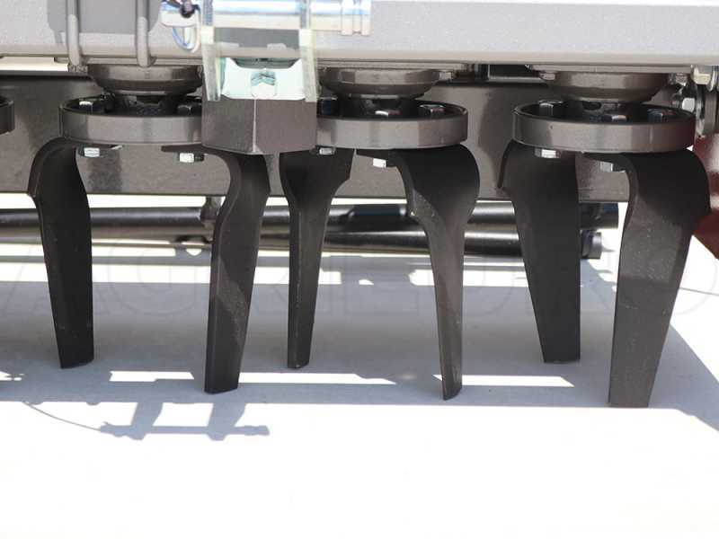 Erpice rotante RF150 - Larghezza di lavoro 150 cm - 14 lame - Serie leggera con rullo a gabbia