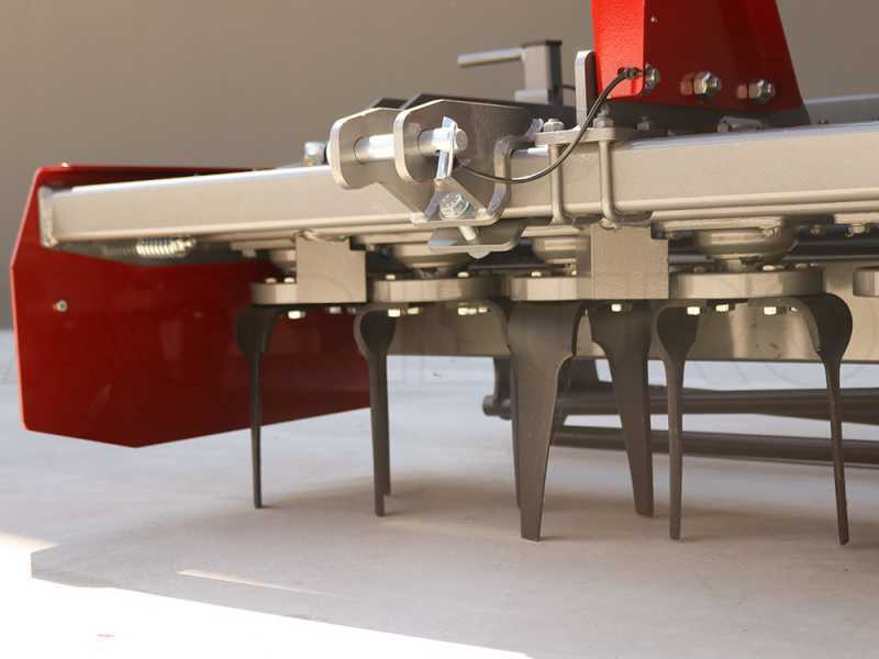 Erpice rotante RH210 - Larghezza di lavoro 210 cm - 20 lame Serie media con rullo a gabbia