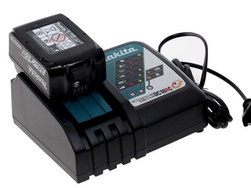 Elettrosega a batteria Makita DUC254Z - batteria da 3Ah 18V e caricabatterie inclusi