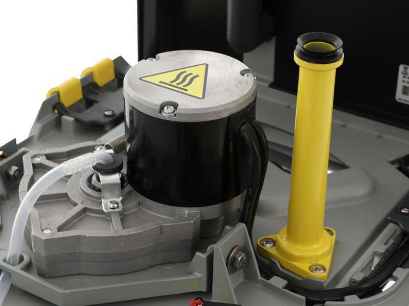 Karcher Pro BD 30/4 C - Lavapavimenti a batteria - 3 in 1: lava, asciuga e aspira