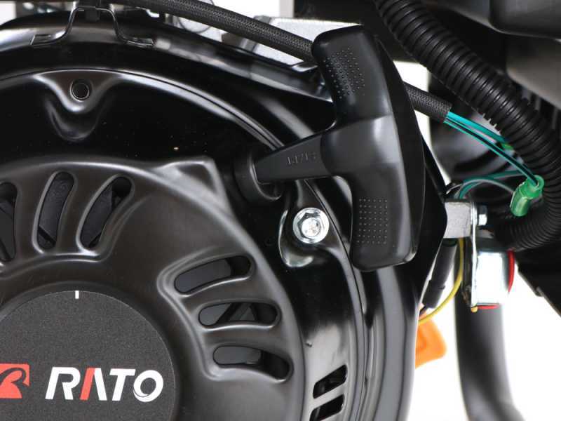 Rato R3800 AVR - Generatore di corrente a benzina con AVR 3.8 kW - Continua 3.5 kW Monofase