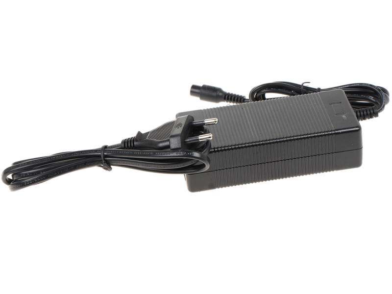 BlackStone 450-BP - Forbice elettrica da potatura su asta - 37V 5.2Ah - 200 cm - Diametro di taglio 45mm