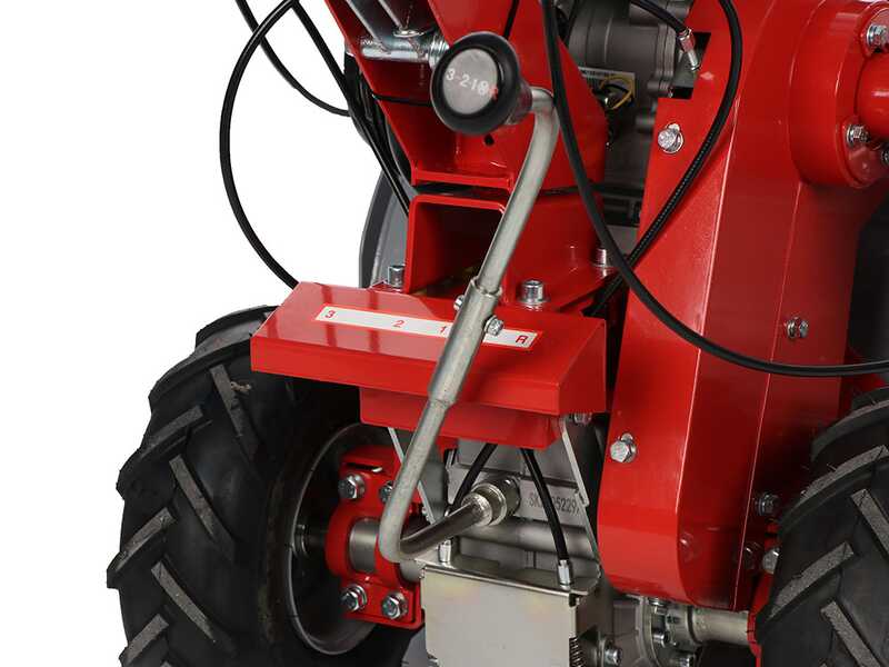 GeoTech Pro GFM 600 L - Trinciaerba professionale a martelli - Loncin LC175F-2
