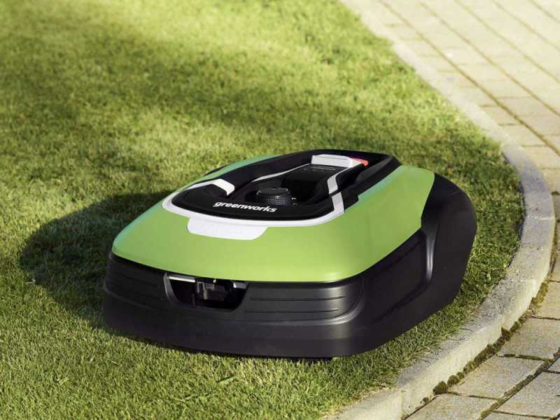 Greenworks OPTIMOW 15 GRL115 - Robot rasaerba - con cavo perimetrale