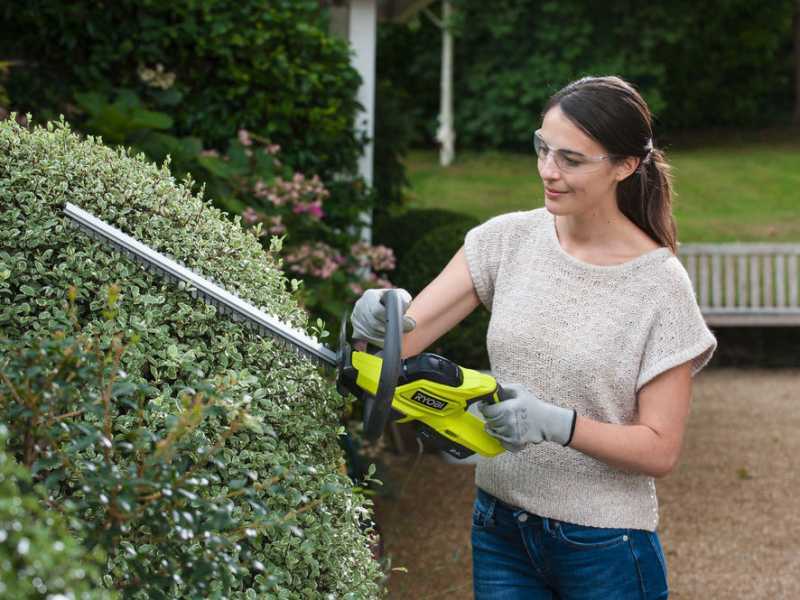 Ryobi OHT1845 - Tagliasiepi a batteria con lama da 45 cm - SENZA BATTERIA E CARICABATTERIA