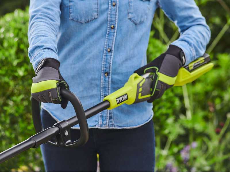 Ryobi RY36LT33A-120  - Decespugliatore a batteria - MAX POWER 36V - 2.0Ah