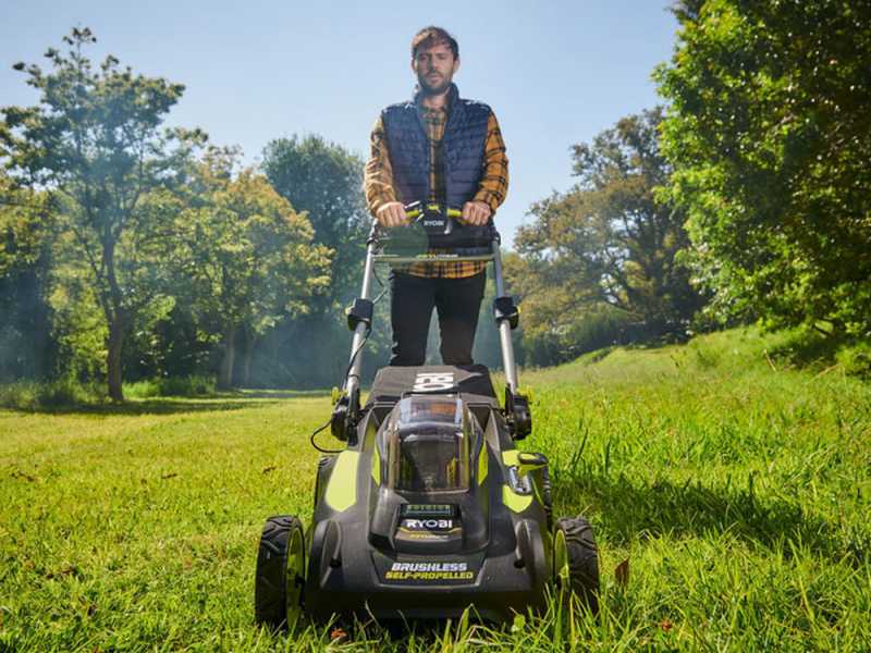 Ryobi RY36LMX51A-160 - Tagliaerba semovente a batteria - MAX POWER 36V/6Ah - Taglio 51 cm