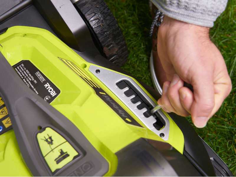 Ryobi Hybrid RY18LMH37A-225 - Tagliaerba a batteria - 2x36V/2.5Ah - Taglio 37 cm