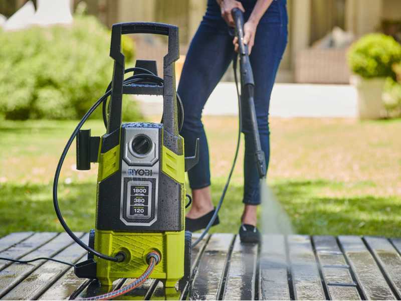 Ryobi RPW120B - Idropulitrice a freddo - 1800W - 120 bar - 380 l/h