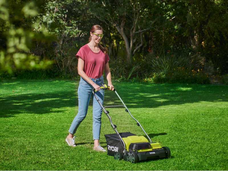 Ryobi RY18SFX35A-240 - Arieggiatore a batteria - 18V - 2x4Ah