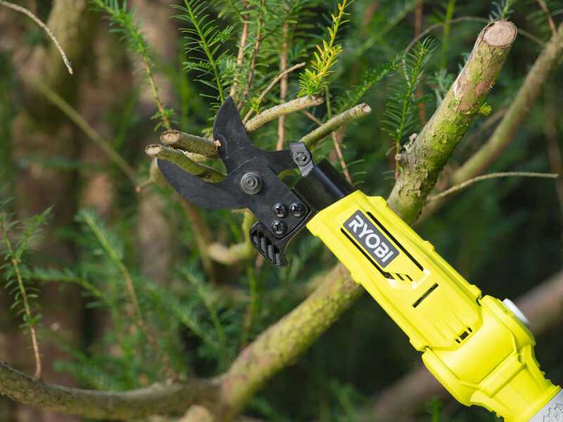 Ryobi RY18PLA-0 - Svettatoio a batteria - Diametro di taglio 32mm - SENZA BATTERIA E CARICABATTERIE
