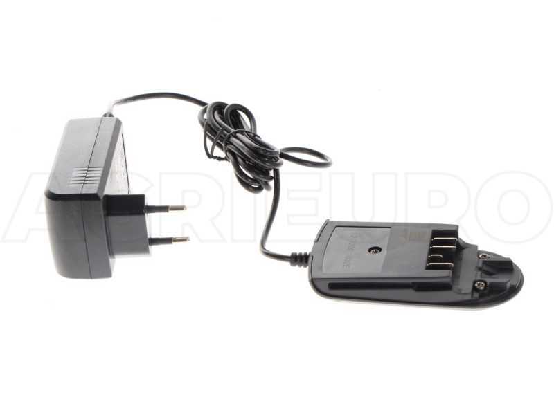 Gardena 2000/2 - Pompa per cisterna - 18V - SENZA BATTERIE E CARICABATTERIE