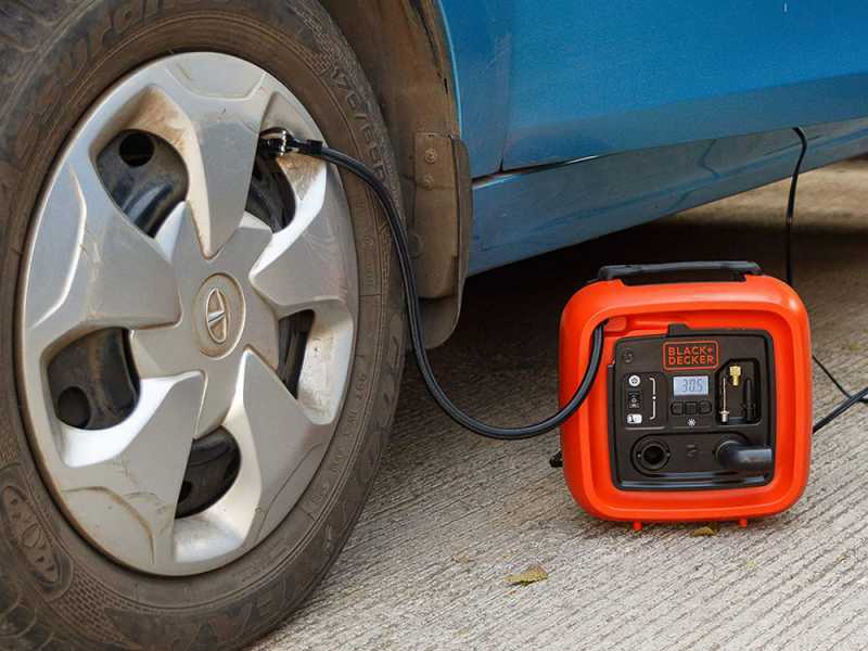 Black &amp; Decker ASI400-XJ - Compressore aria elettrico portatile monofase, oil-less - Max 11 bar