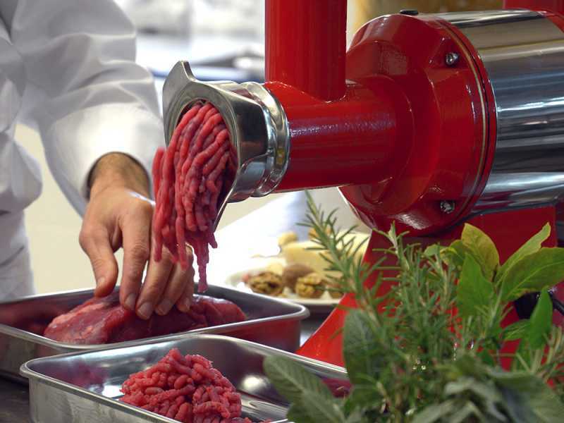 Fama TS12R Retr&ograve; - Tritacarne elettrico  - Gruppo macinazione in Inox - 400V