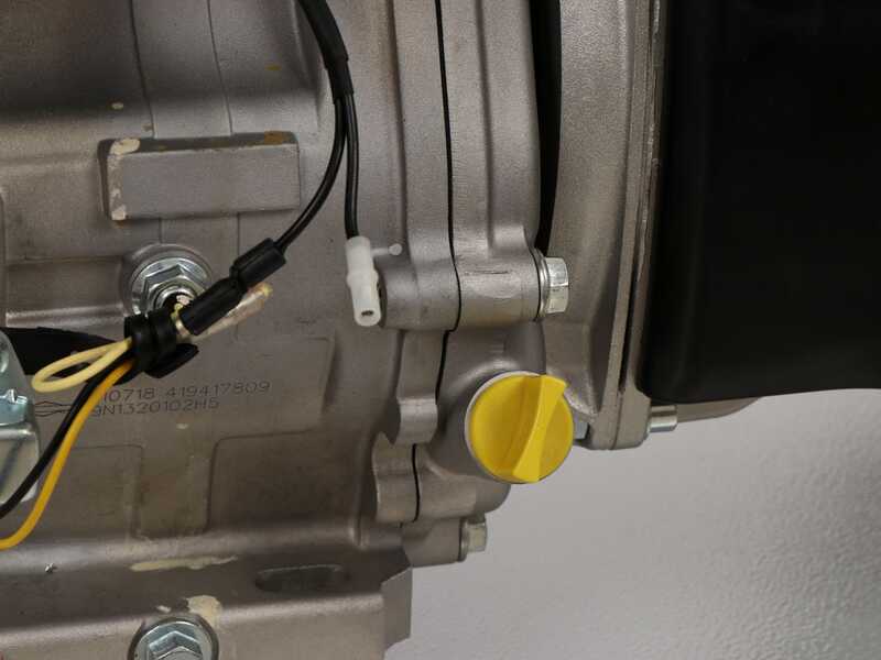 MOSA GE 7000 BBM AVR - Generatore di corrente a benzina con AVR 6 kW - Continua 5 kW Monofase - Motore B&amp;S XR2100