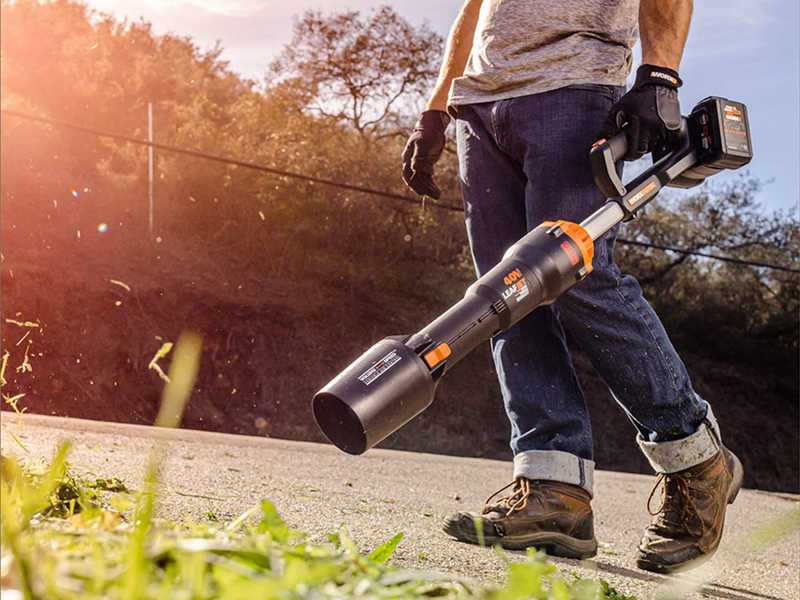 Worx NITRO WG585E - Soffiatore a batteria - 2 batterie 20V 4Ah