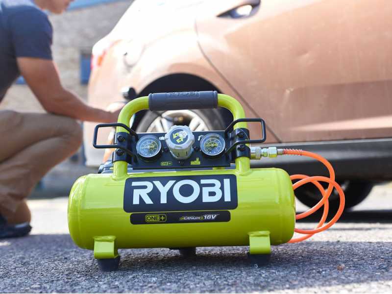 Ryobi R18AC-0 - Compressore portatile a batteria - 18V - SENZA BATTERIE E CARICABATTERIE