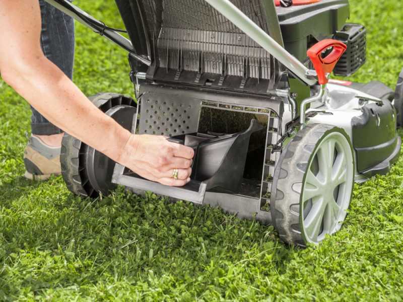 Al-Ko Easy 5.10 SP-S - Tagliaerba a scoppio trazionato  - 4 in 1 - Motore da 160cc