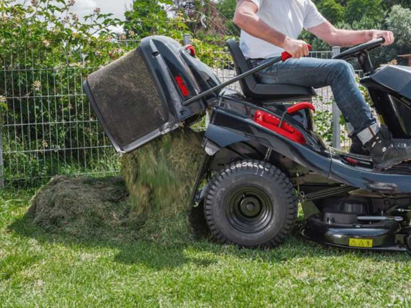 AL-KO T15-93.2 HD-A Easy - Trattorino tosaerba da 18 HP