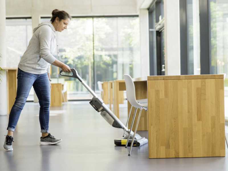 Karcher BR 30/1 C Bp - Lavapavimenti a batteria 3 in 1: lava, asciuga, aspira - SENZA BATTERIA E CARICABATTERIA