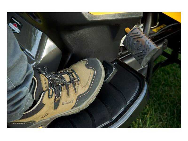 Stiga Tornado 398 - Trattorino tosaerba con scarico laterale e mulching