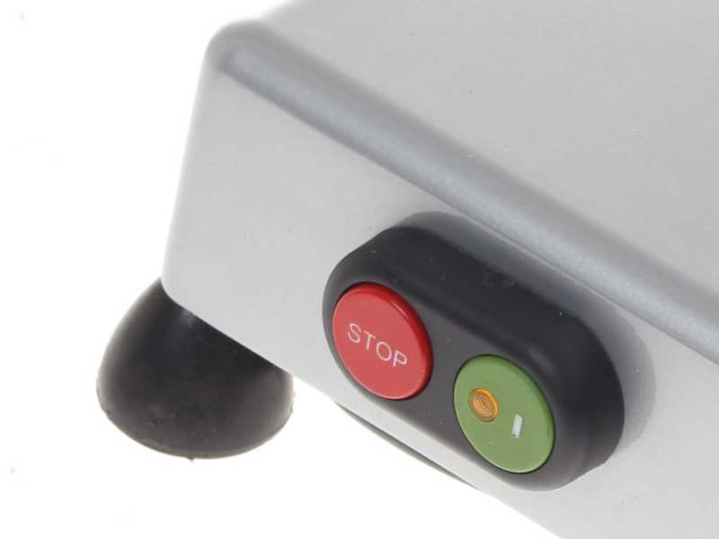 RGV Desy AF 250 AM Silver - Affettatrice con lama temperata 250mm - 140W