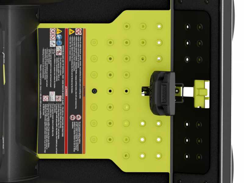Ryobi ZTR480ex - Trattorino taglierba a batteria a raggio zero - Motore elettrico a batteria 48V/100Ah - taglio da 107cm - 2in1