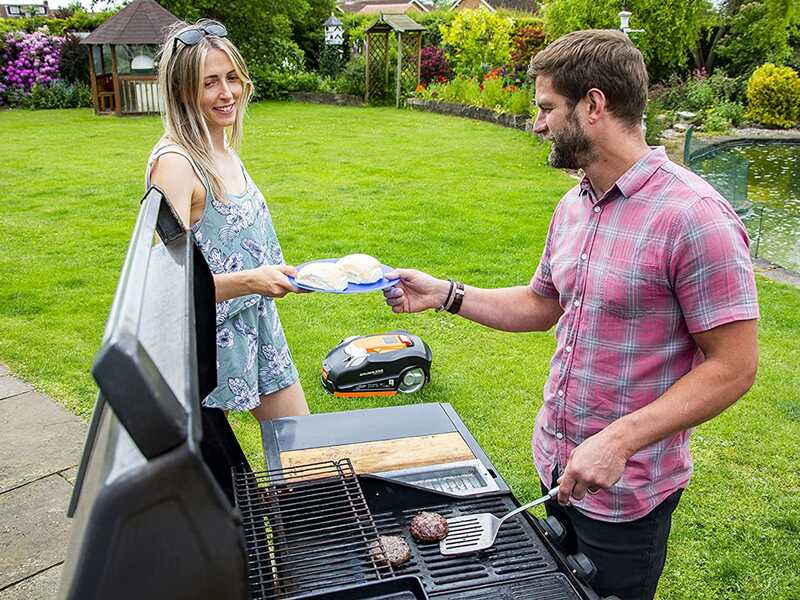 OUTLET - UTILIZZATO PER PROVA DIMOSTRATIVA - Robot rasaerba Yard Force NX80i - Gestione tramite APP con WI-Fi