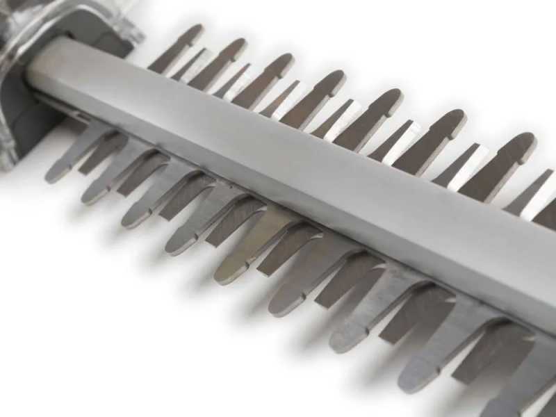 Stiga HT 106c - Tagliasiepi elettrico con lama da 60 cm - 600W