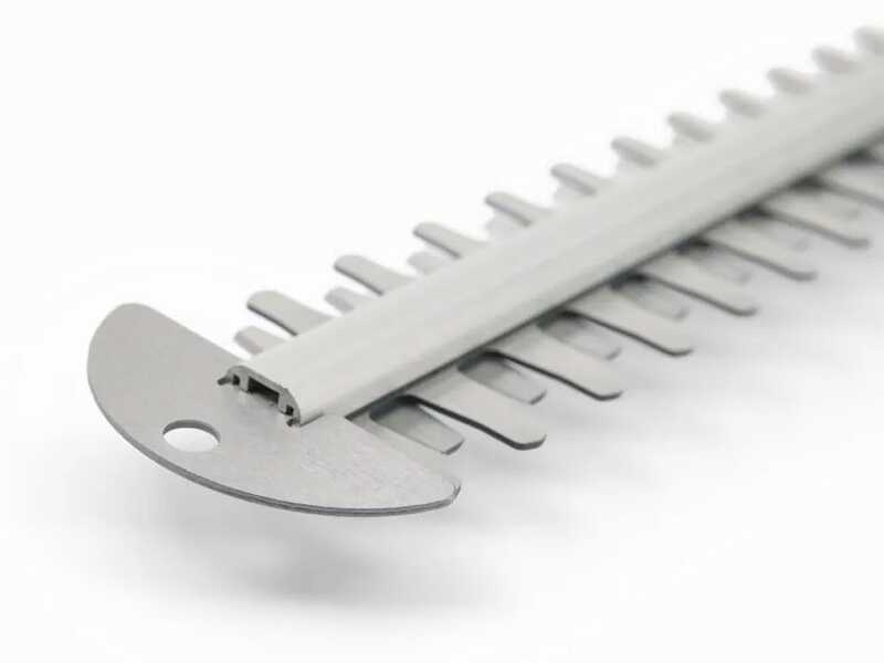 Stiga HT 500e Kit - Tagliasiepi a batteria litio 48V/2Ah - Lama da 58 cm