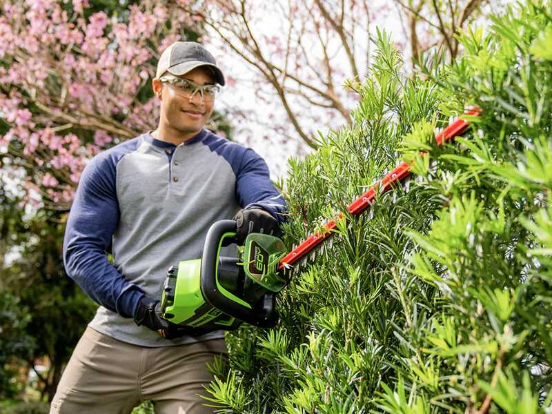 Greenworks GD60HT66 - Tagliasiepi elettrico a batteria con lama da 66 cm - SENZA BATTERIE E CARICABATTERIE